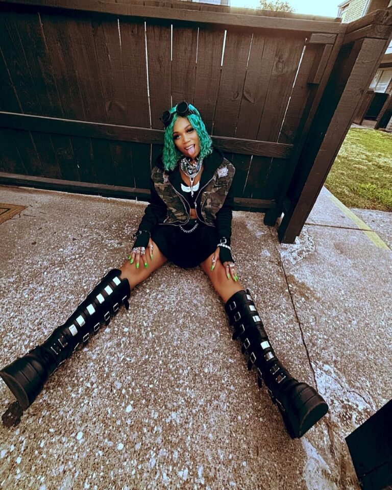 Connect With Music Artists & Producers Worldwide inbound964860400014722464 768x960