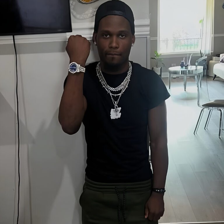 8C27D5B5 D3EE 4A3A 9576 19814E1157D2 768x768